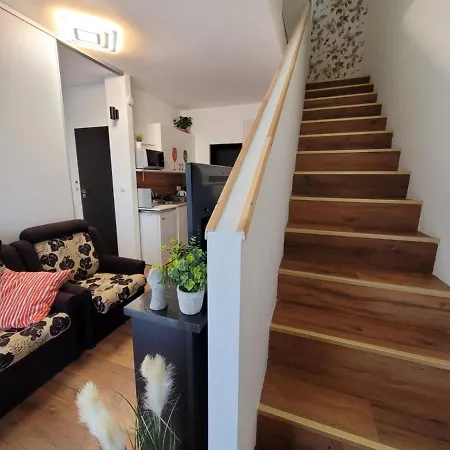 Apartamento J2velence *