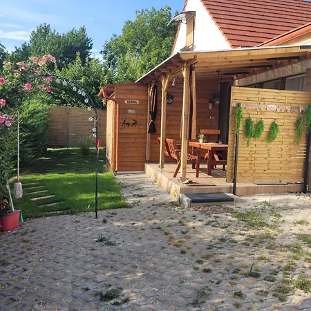 Apartamento J2velence Velence