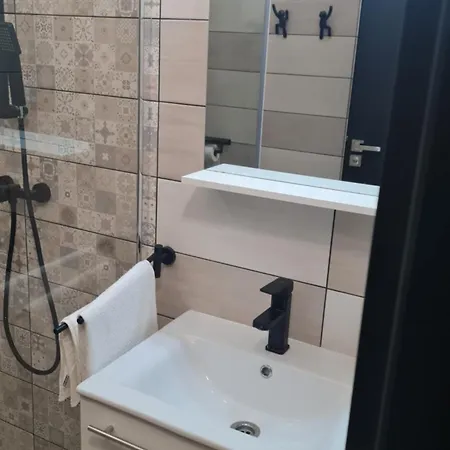 Apartamento J2velence
