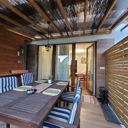 Apartamento J2velence *